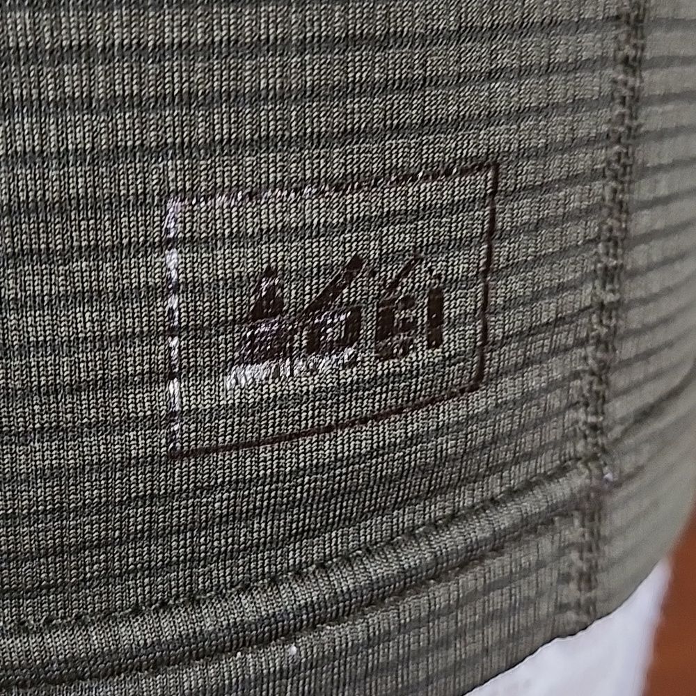 REI Performance Activewear Gorpcore Long Sleeved Knit Shirt Size‎ Small - Picture 2 of 5